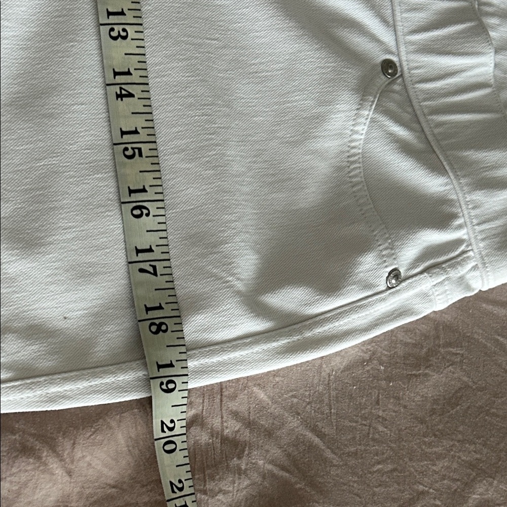 Simply Vera White Jeans - Picture 5 of 12